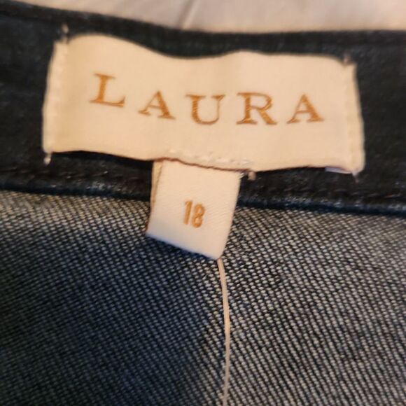 New Laura Dark Blue Denim Jacket with Rhinestone Embellishments - Picture 5 of 6